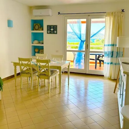 Casa Vacanze “una Finestra Nel Blu” Feriehus Palau