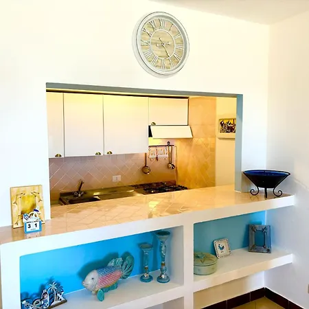 Semesterbostad Casa Vacanze “una Finestra Nel Blu”