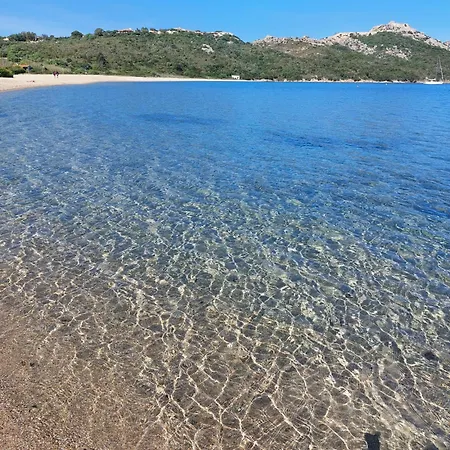 Casa Vacanze “una Finestra Nel Blu” *